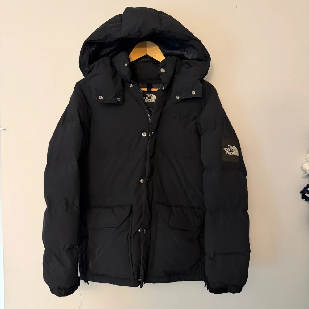 The North Face Mens Black Down Puffer Jacket Detachable Hood Parka Small